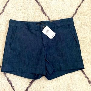 NWT Banana Republic Hampton Fit Shorts, Dark Dressier Denim, Size 26/2